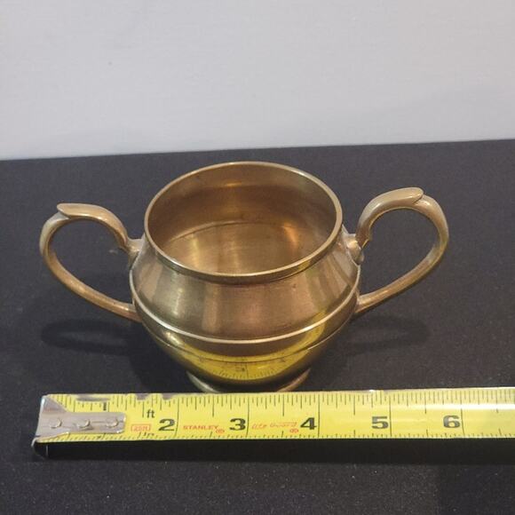 Vintage Brass Cup Mini Bowl Trinket Holder Double Handles 6" x 3.5" - Picture 6 of 9